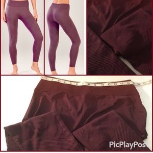Fabletics Sculptknit High-Waisted 7/8,